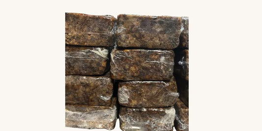 Savon noir africain biologique non raffiné 100 % pur et naturel.